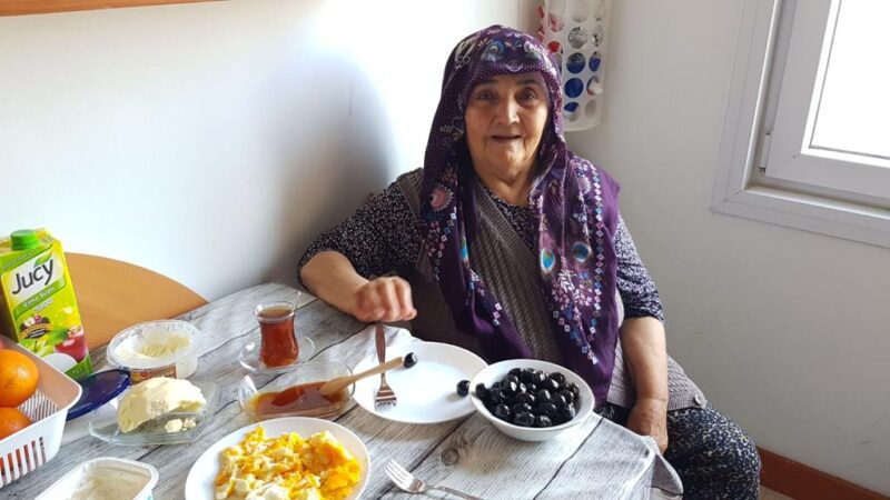 c2aadd40-bad8-4b7d-ba38-d254d60427e2