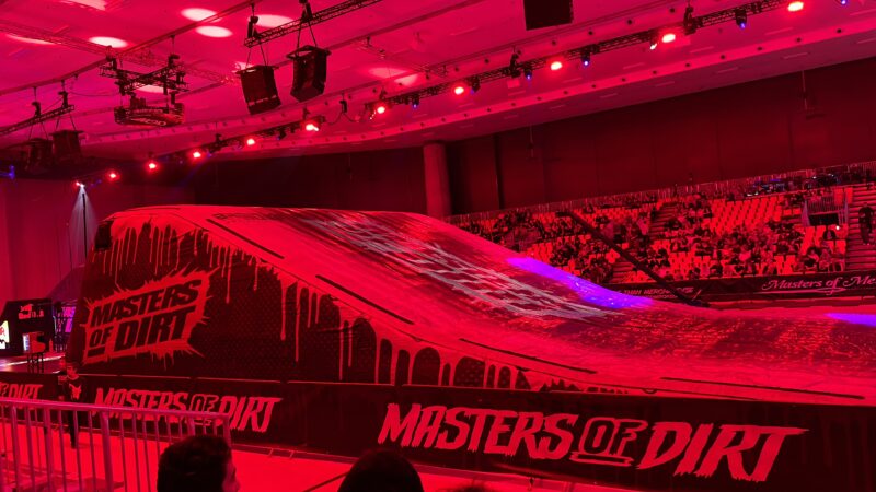 19B9FA54-6944-4A58-92AA-E2A288E19A62