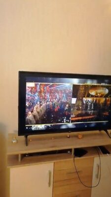 video-882e112c7c8d70832a1b4e06109e31b3-V