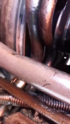 video-04d463ecdc1ce473b6533bd4690a0f97-V